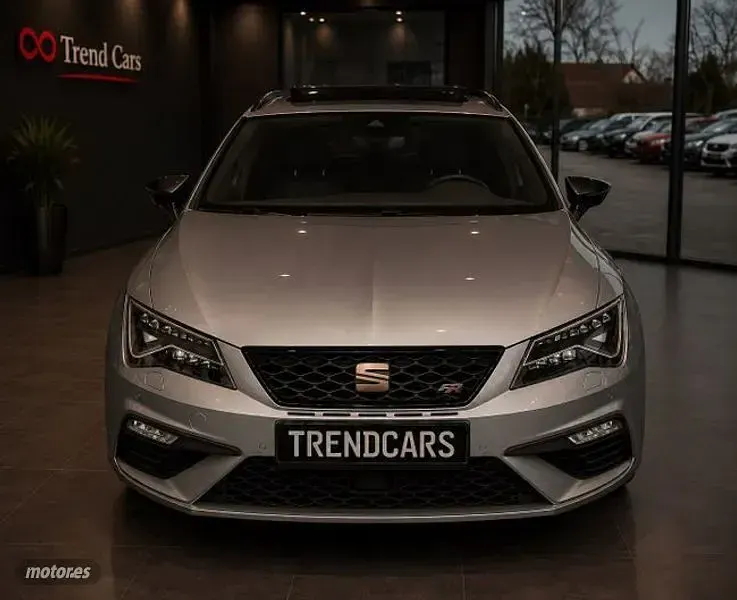 Usado Seat Leon ST 300 CV (220 kW) 2020 Gris Familiar