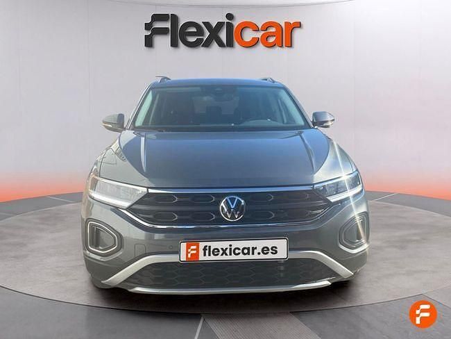 Usado VW T-Roc Life 110 CV (80 kW) 2024 Gris SUV