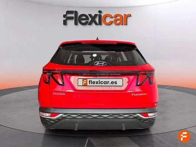 Usado Hyundai Tucson 150 CV (110 kW) 2023 Rojo SUV