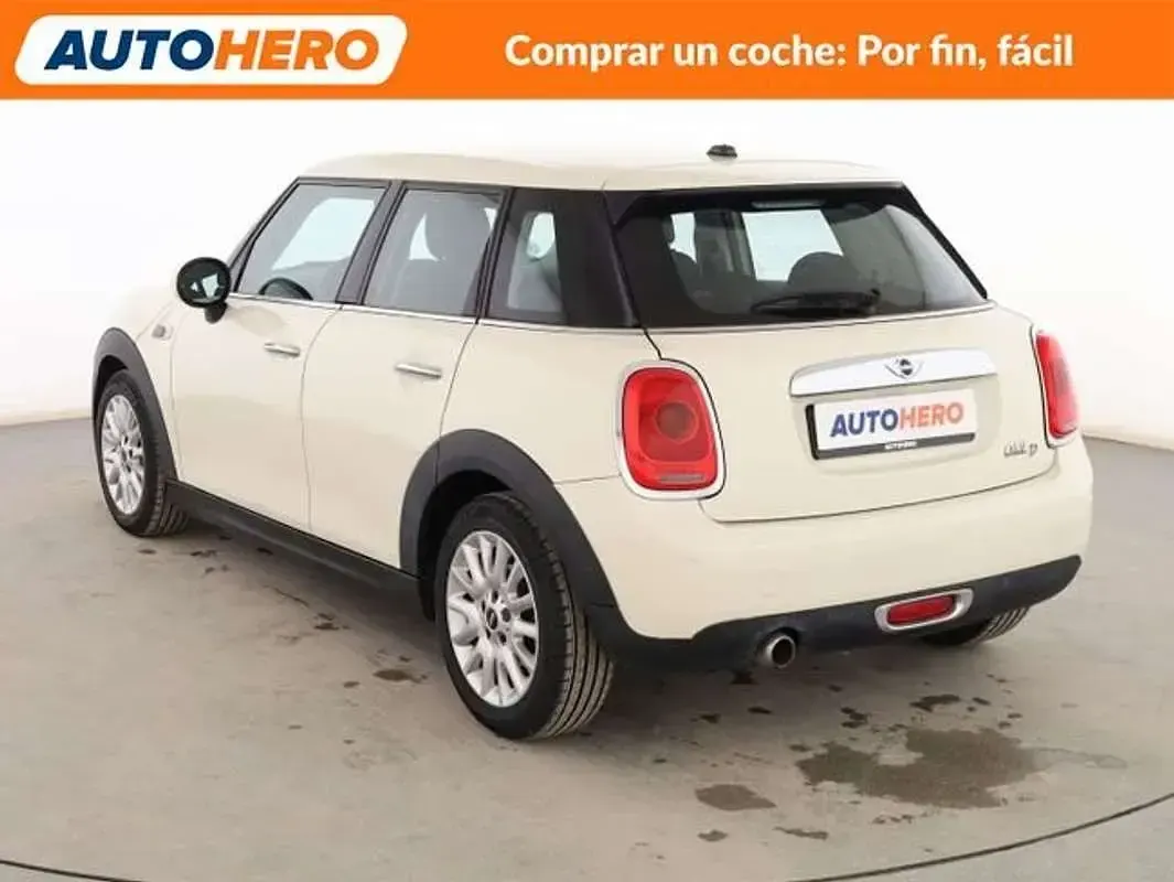 Usado Mini Cooper 95 CV (69 kW) 2017 Blanco Utilitario
