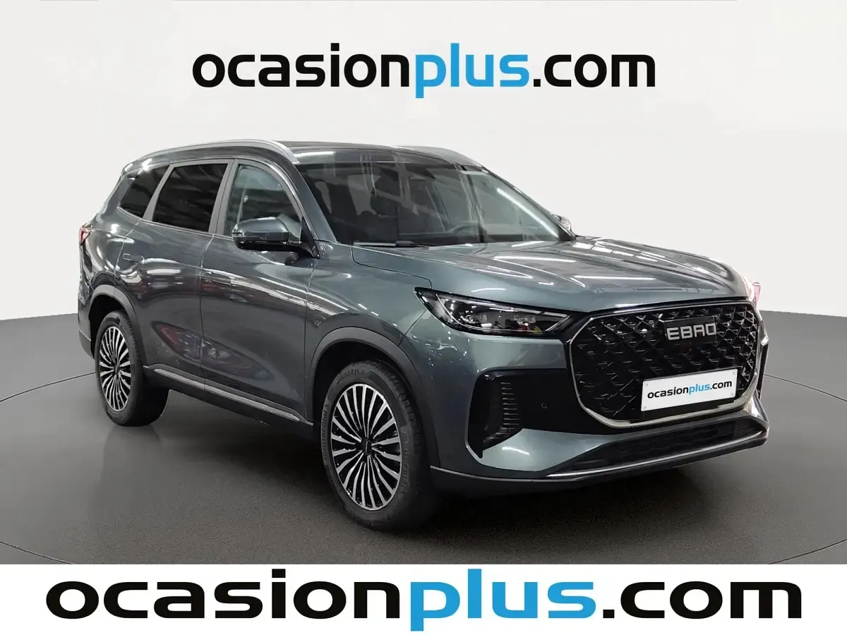 Usado Ebro s800 147 CV (108 kW) 2025 Gris SUV