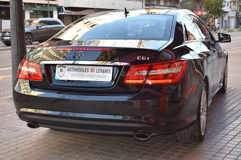 Usado Mercedes E350 292 CV (214 kW) 2010 Negro Coupe