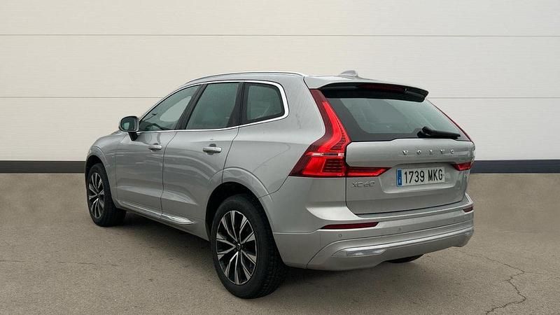 Usado Volvo XC60 Plus 197 CV (144 kW) 2023 Gris SUV