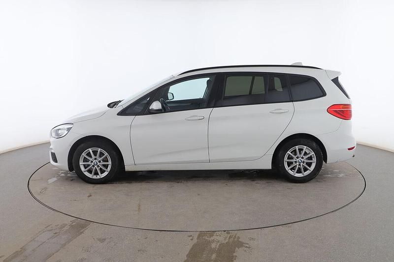 Usado BMW 218 Gran Tourer Sport Line 150 CV (110 kW) 2017 Blanco Monovolumen