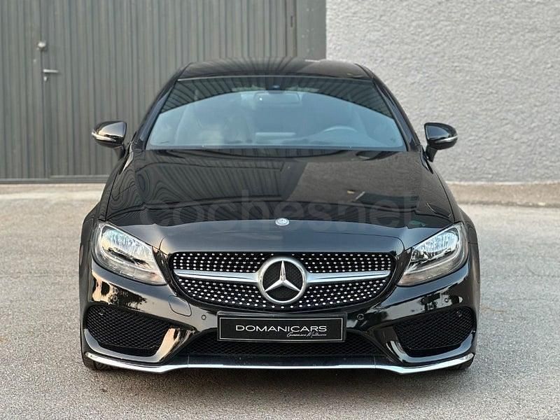 Usado Mercedes C220 AMG line 170 CV (125 kW) 2016 Negro Coupe