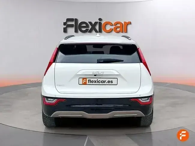 Usado Kia e-Niro 150 kW (204 CV) 2024 Blanco SUV