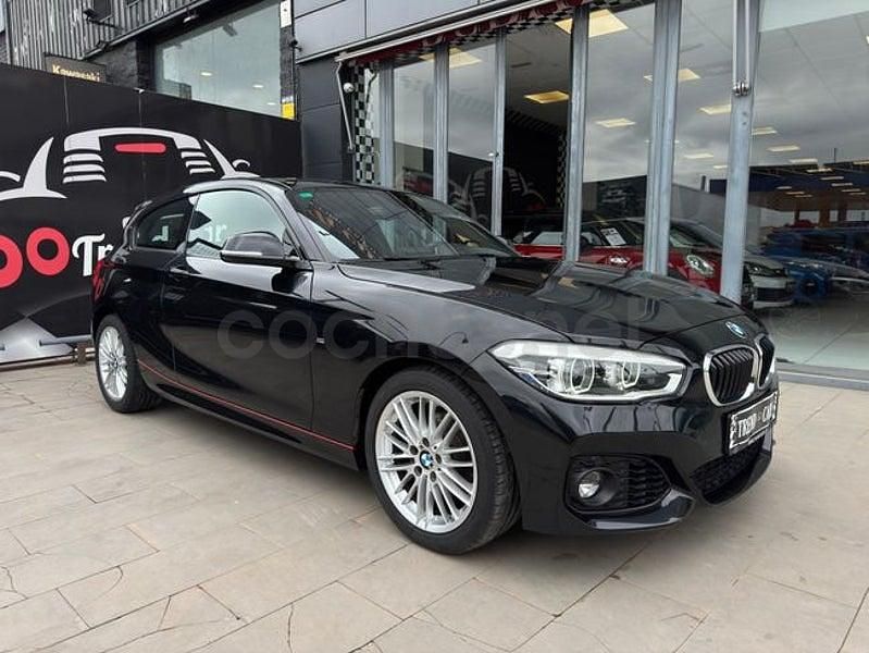 Usado BMW 118 Comfort Edition 140 CV (102 kW) 2019 Negro Utilitario