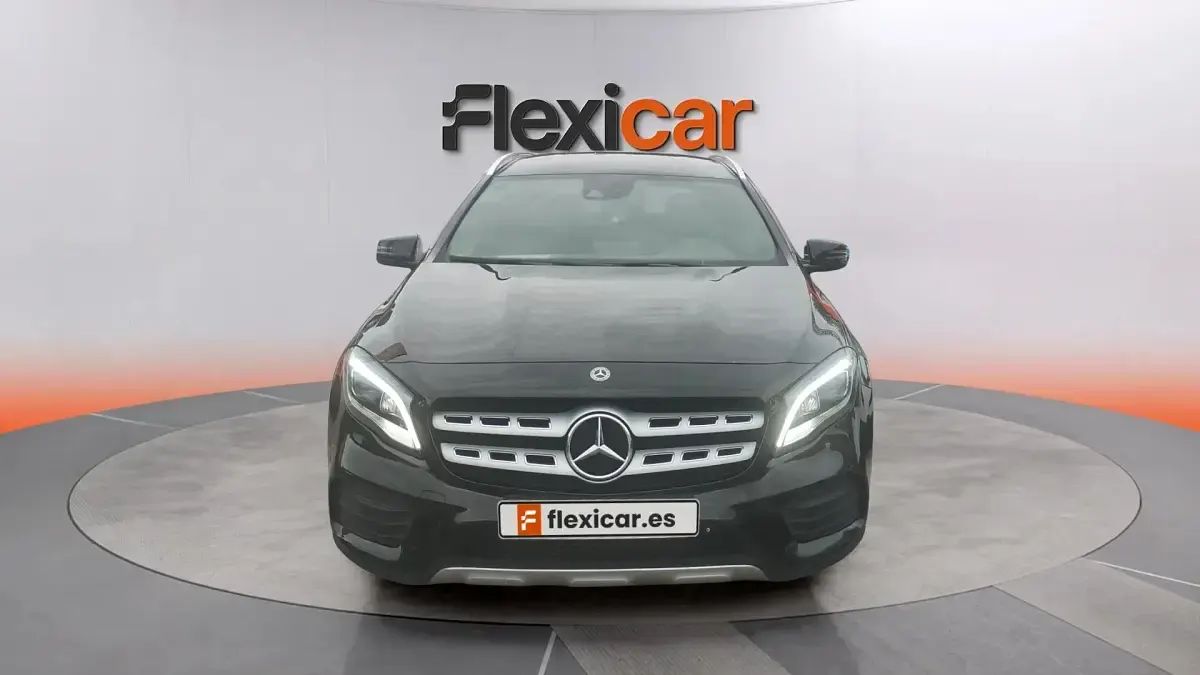 Usado Mercedes GLA250 Style 211 CV (155 kW) 2017 Negro SUV