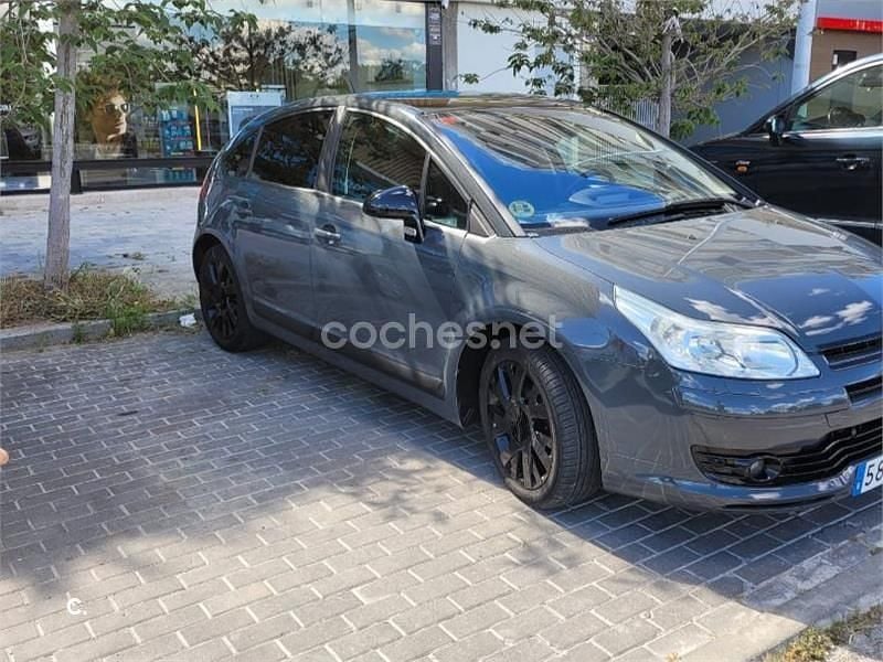 Gris / plata Usado 2005 Citroën C4 Berlina | 3800 € (Precio justo) - Imagen 1/4
