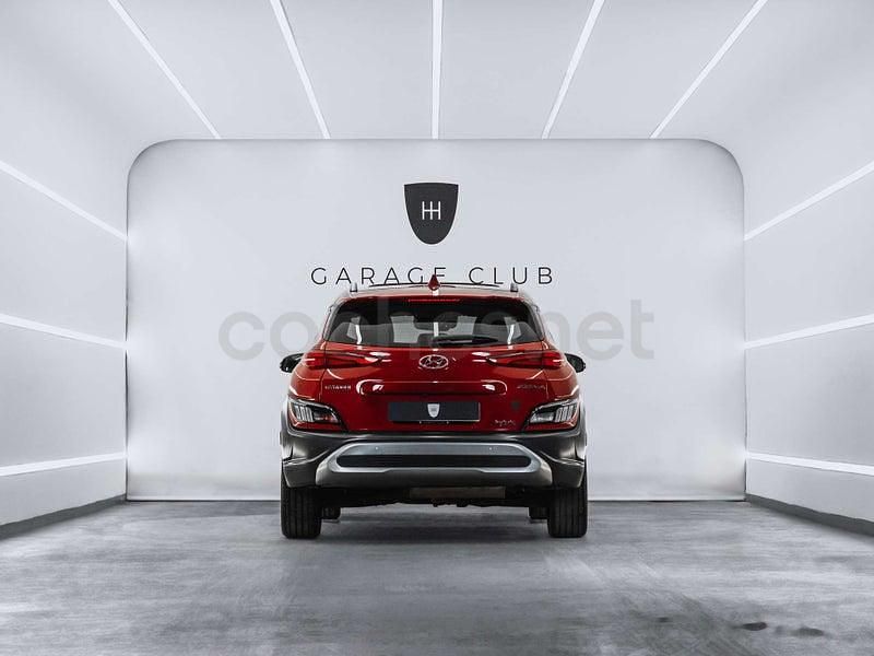 Usado Hyundai Kona 141 CV (103 kW) 2021 Granate SUV