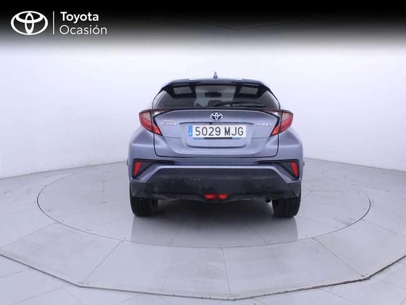 Usado Toyota C-HR Advance 122 CV (89 kW) 2023 Gris SUV