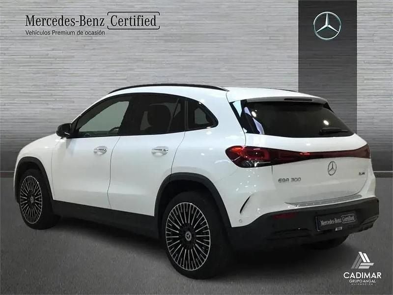 Gebraucht Mercedes EQA300 167 kW (228 PS) 2023 Weiß SUV