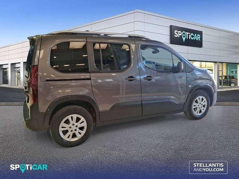 Usado Peugeot Rifter Allure 102 CV (75 kW) 2021 Gris Monovolumen