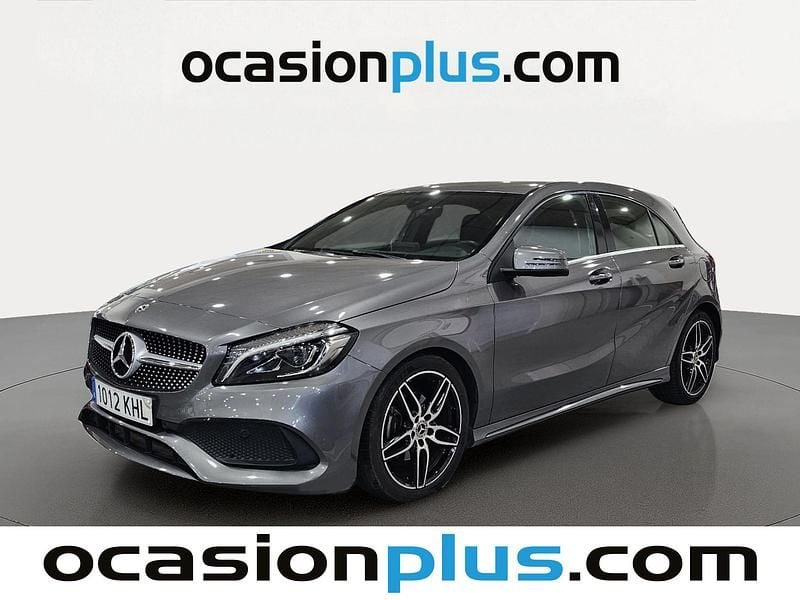 Usado Mercedes A200 AMG 136 CV (100 kW) 2018 Gris Utilitario