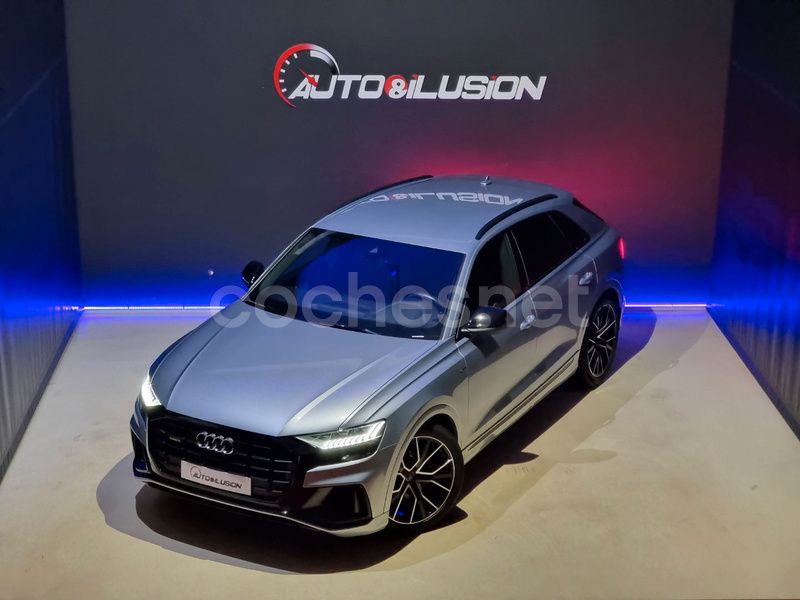 Gris / plata Usado 2020 Audi Q8 S-Line SUV | 69.900 € (Caro) - Imagen 1/4