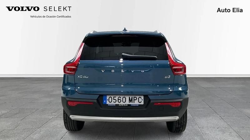 Usado Volvo XC40 Core 163 CV (119 kW) 2024 SUV