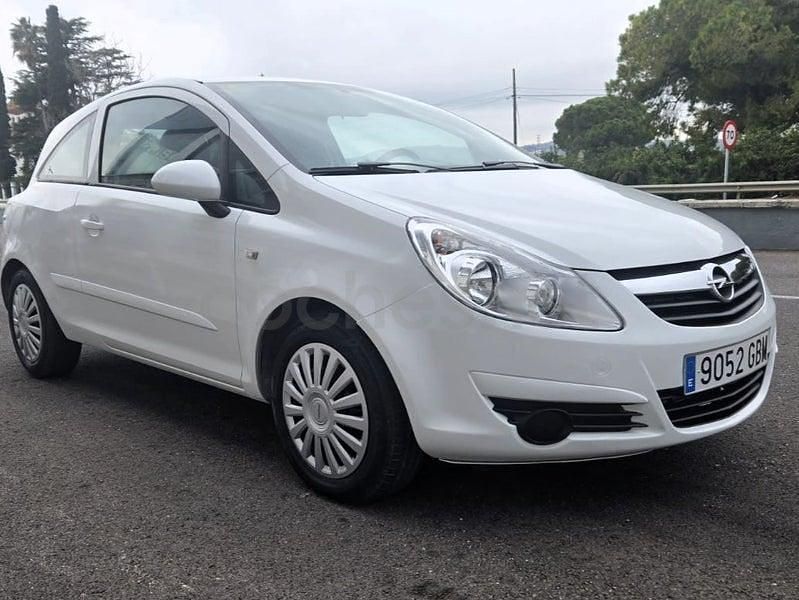 Usado Opel Corsa Enjoy 90 CV (66 kW) 2008 Blanco Utilitario