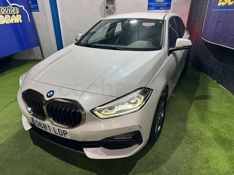 Usado BMW 116 116 CV (85 kW) 2019 Blanco Utilitario