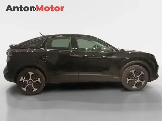 Nuevo Citroën C4 145 CV (106 kW) 2026 Negro SUV