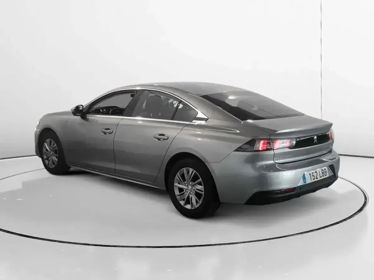 Usado Peugeot 508 Business-Line 131 CV (96 kW) 2019 Gris Berlina