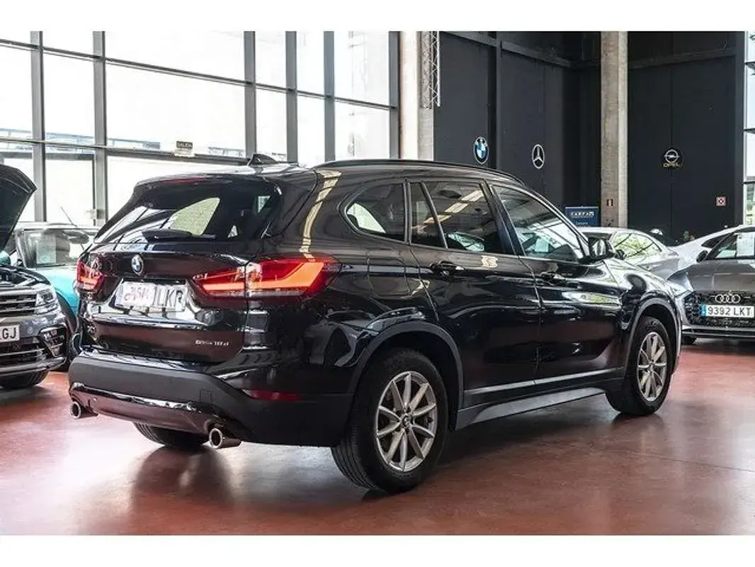 Usado BMW X1 Sport Line 150 CV (110 kW) 2020 Negro SUV