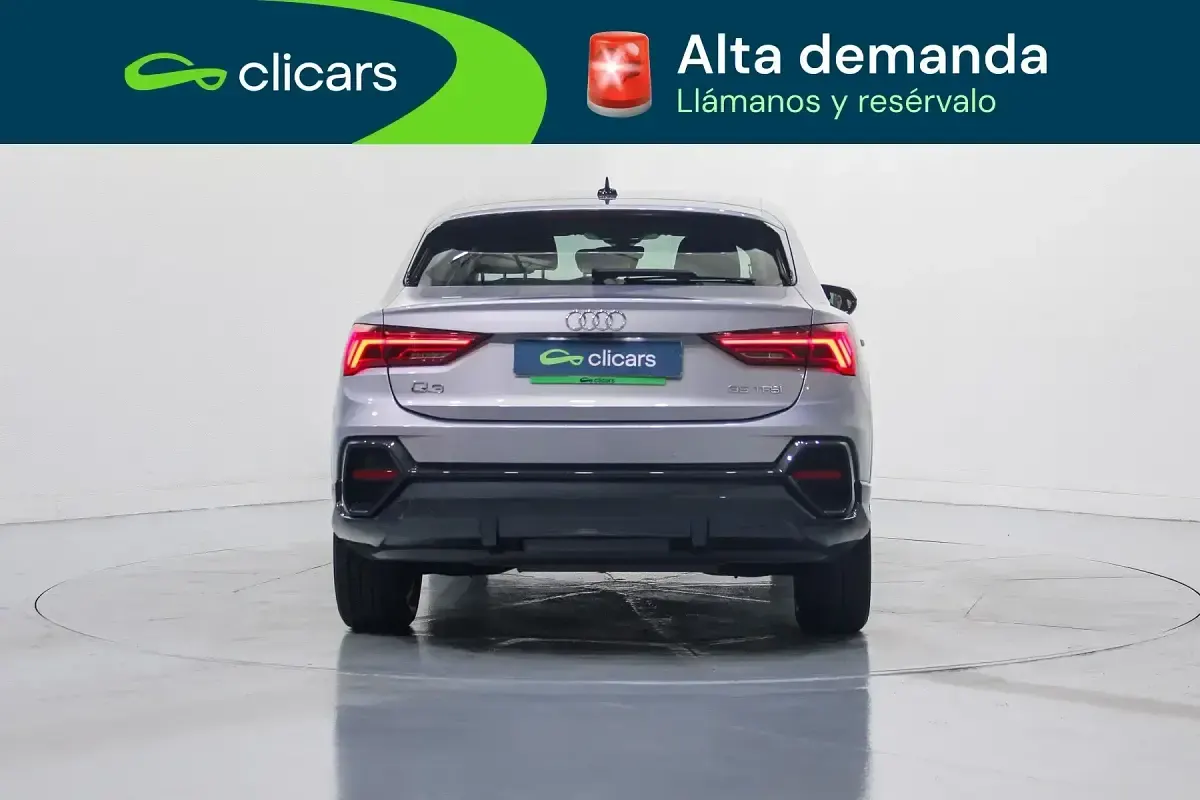 Usado Audi Q3 Sportback Advanced 150 CV (110 kW) 2021 Gris / plata SUV
