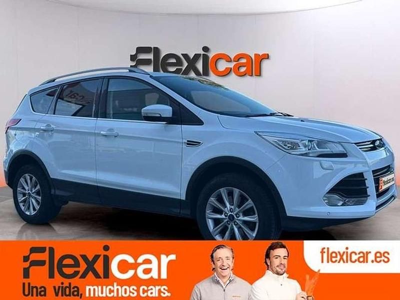 Usado Ford Kuga ST-Line 150 HP (110 kW) 2016 Branco SUV