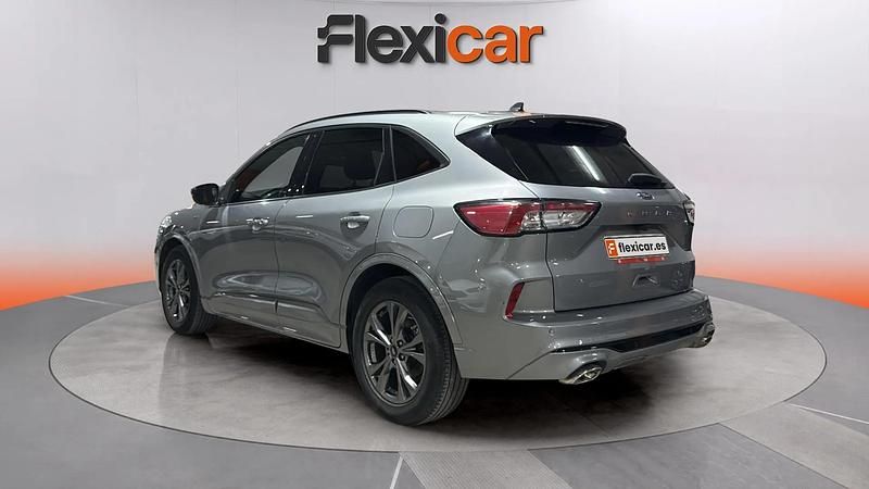 Usado Ford Kuga ST-Line 150 CV (110 kW) 2022 Gris SUV