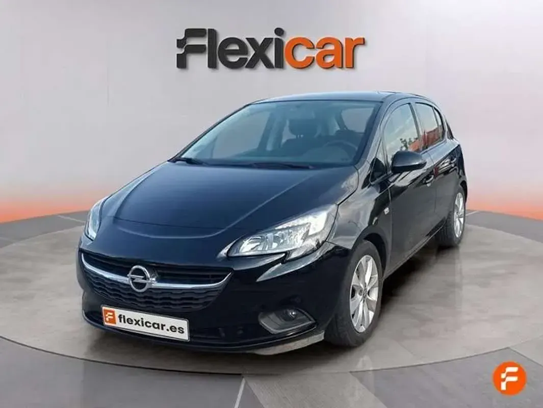 Usado Opel Corsa Selective 90 CV (66 kW) 2018 Negro Utilitario