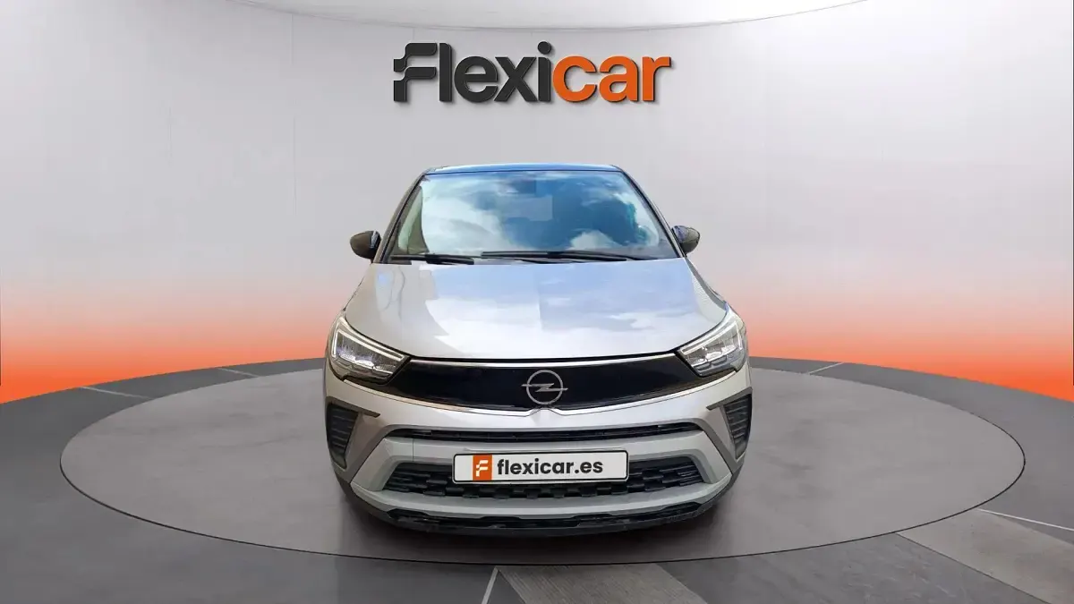 Usado Opel Crossland Elegance 131 CV (96 kW) 2024 Gris SUV