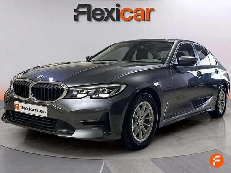 Usado BMW 320e 190 CV (139 kW) 2021 Gris Familiar