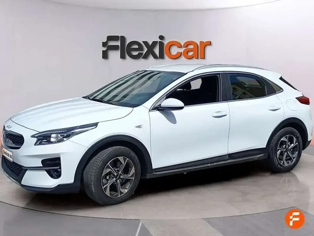 Usado Kia XCeed 120 CV (88 kW) 2022 Blanco SUV