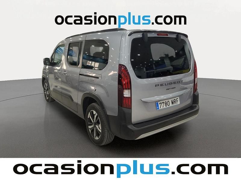 Usado Peugeot Rifter GT 131 CV (96 kW) 2024 Gris Monovolumen