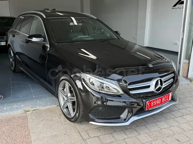 Usado Mercedes C200 150 CV (110 kW) 2018 Negro Familiar
