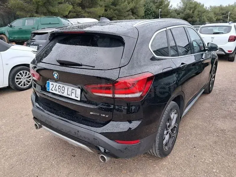 Usado BMW X1 Comfort Edition 150 CV (110 kW) 2020 Negro SUV
