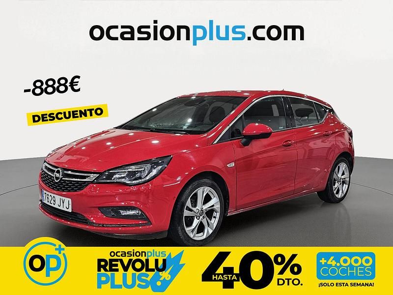 Usado Opel Astra Dynamic 125 CV (91 kW) 2017 Rojo Berlina