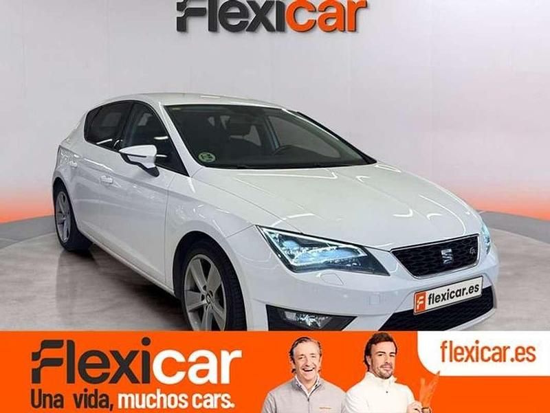 Blanco Usado 2013 Seat Leon ST FR Familiar | 8990 € (Super precio) - Imagen 1/4