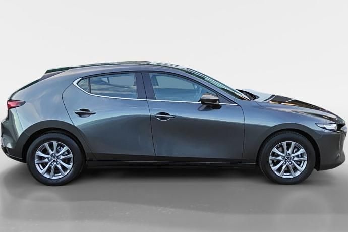 Używany Mazda 3 Prime-Line 140 KM (102 kW) 2025 Szary Sedan/Limuzyna