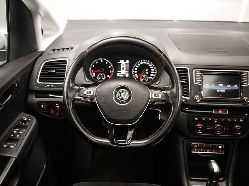 Usado VW Sharan Sportline 220 CV (161 kW) 2016 Blanco Monovolumen