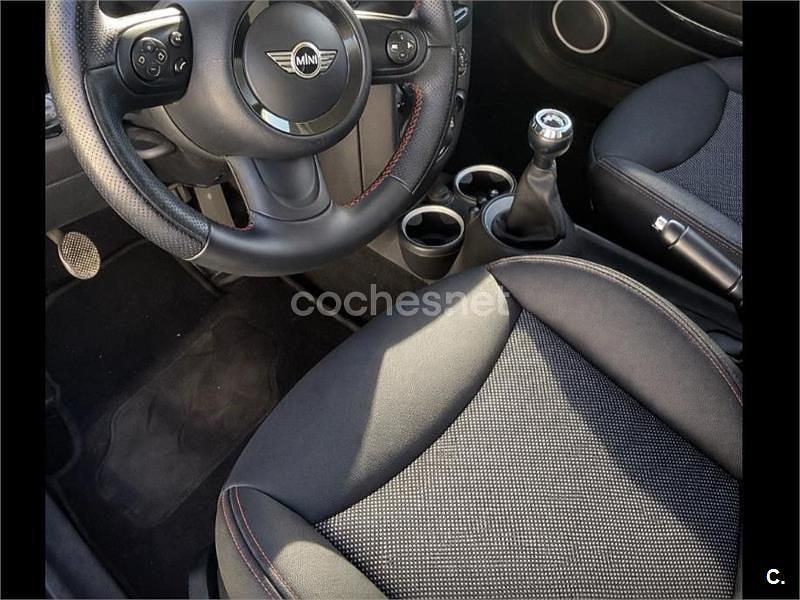 Usado Mini ONE 75 CV (55 kW) 2012 Beige Utilitario