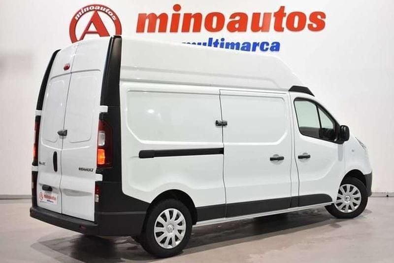 Usado Renault Trafic 147 CV (108 kW) 2020 Blanco Monovolumen
