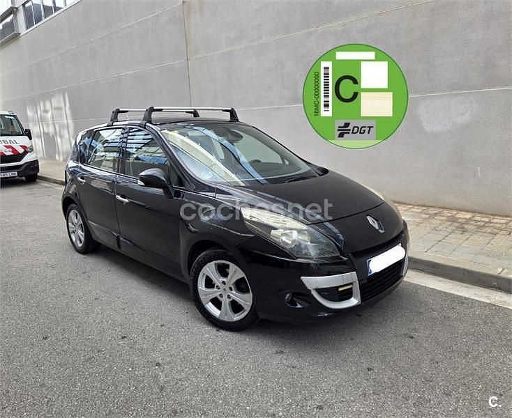 Negro Usado 2009 Renault Scénic III Dynamique Monovolumen | 4990 € (Un poco caro) - Imagen 1/4