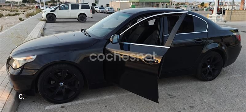 Negro Usado 2004 BMW 525 Berlina | 5000 € (Precio justo) - Imagen 1/4