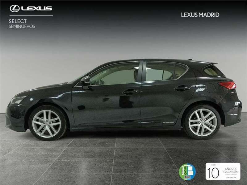 Usado Lexus CT200h Executive Line 136 CV (100 kW) 2020 Monovolumen
