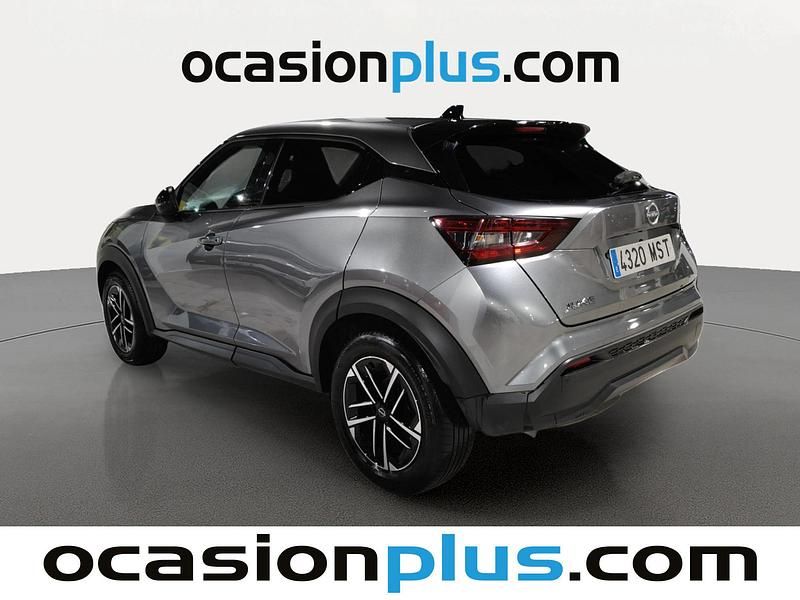 Usado Nissan Juke N-Connecta 114 CV (83 kW) 2024 Gris SUV
