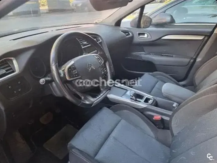 Usado Citroën C4 112 CV (82 kW) 2012 Gris / plata Berlina