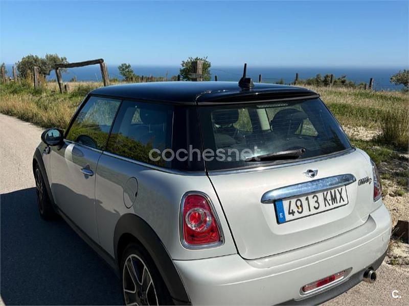 Usado Mini Cooper D 111 CV (81 kW) 2013 Amarillo Utilitario