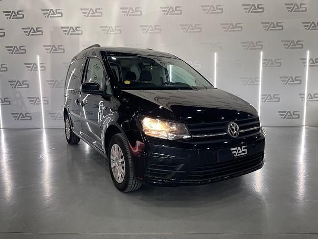 Usado VW Caddy Trendline 2016 Negro Monovolumen