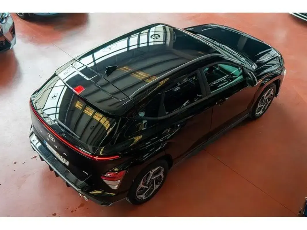 Usado Hyundai Kona N Line 141 CV (103 kW) 2023 Negro SUV