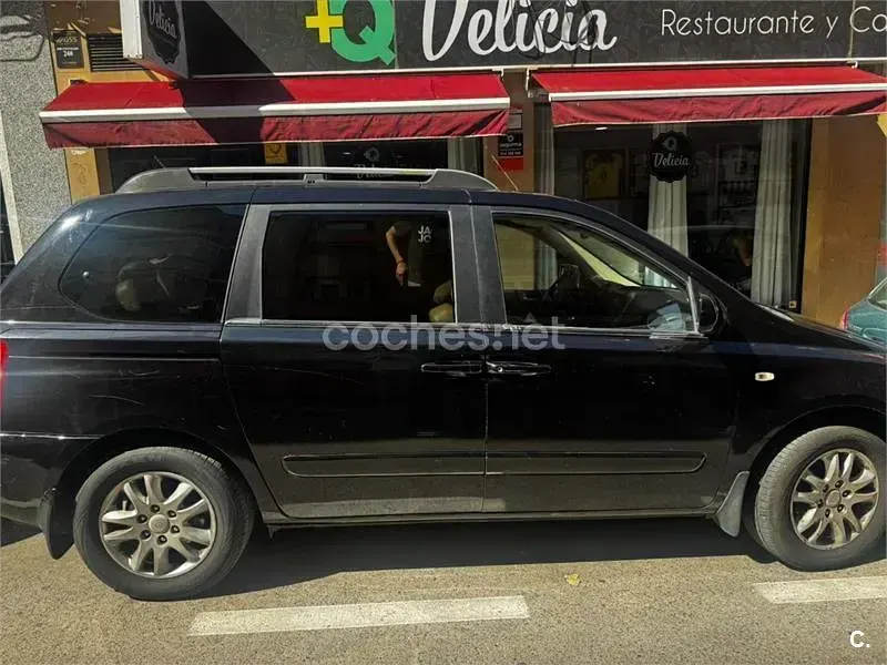 Usado Kia Carnival EX 185 CV (136 kW) 2007 Negro Monovolumen